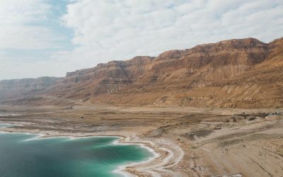 Verstommende ontdekkings in die Gruwelgrot by Qumran
